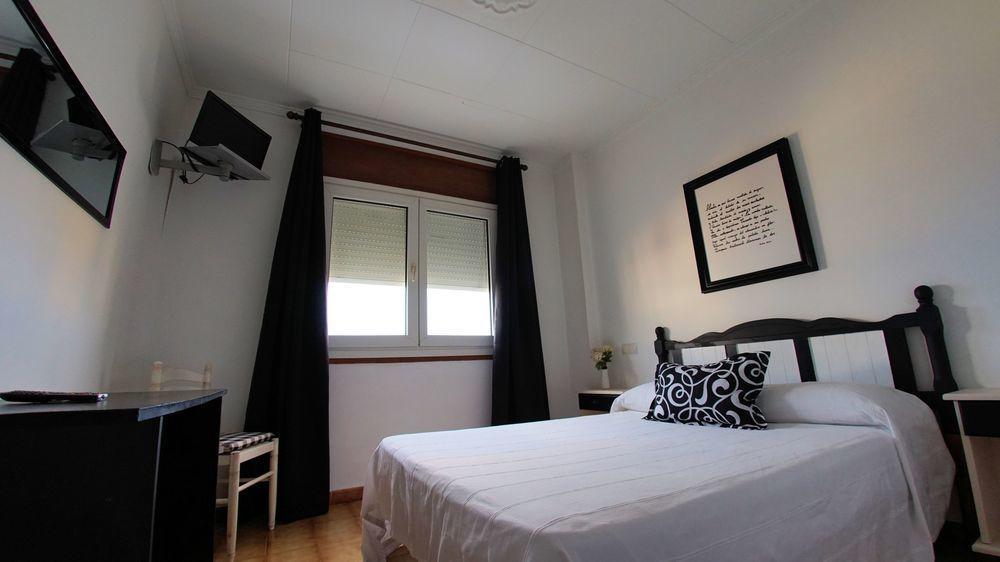 Hostal Don Pepe Figueres (Girona) Exterior foto